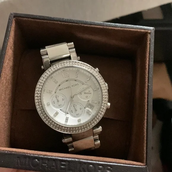 Michael Kors | Accessories | Final Price Drop Authentic  display picture 1